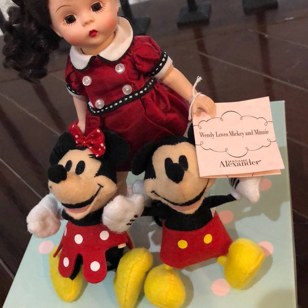 Madame Alexander 8” Wendy ❤️ Mickey & Minnie doll